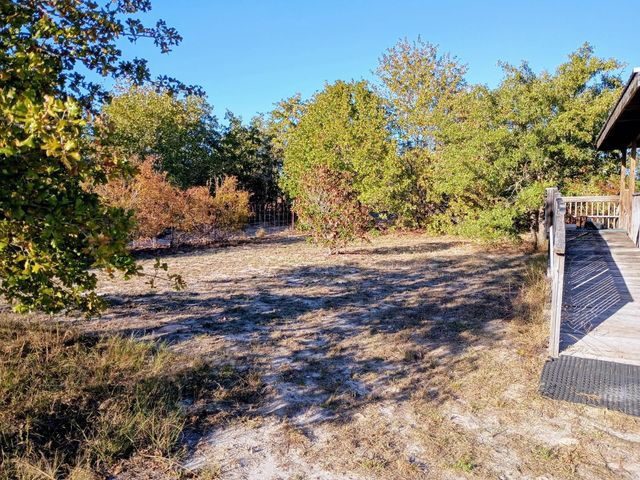 426 Cardinal DR, Paige, TX 78659