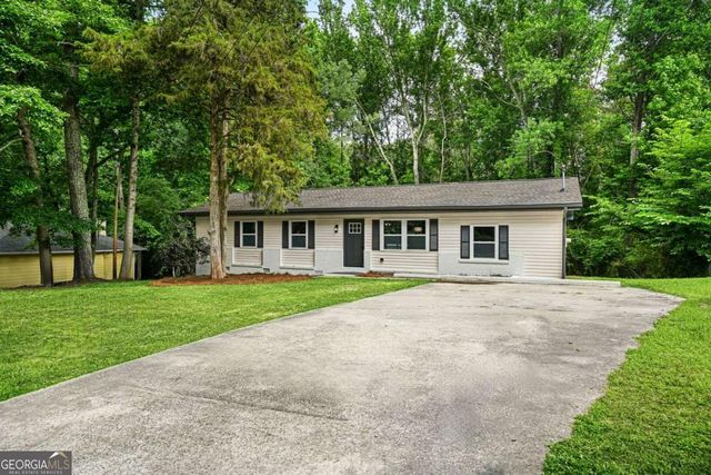 676 Hog Liver Road, Carrollton, GA 30117
