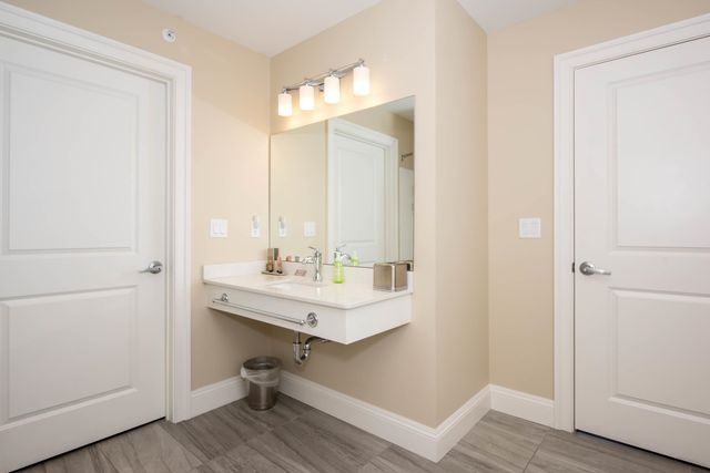 1 Ocean Avenue 414 6, York, ME 03909