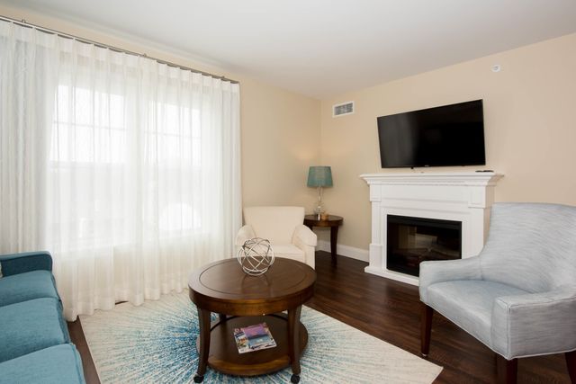 1 Ocean Avenue 414 6, York, ME 03909