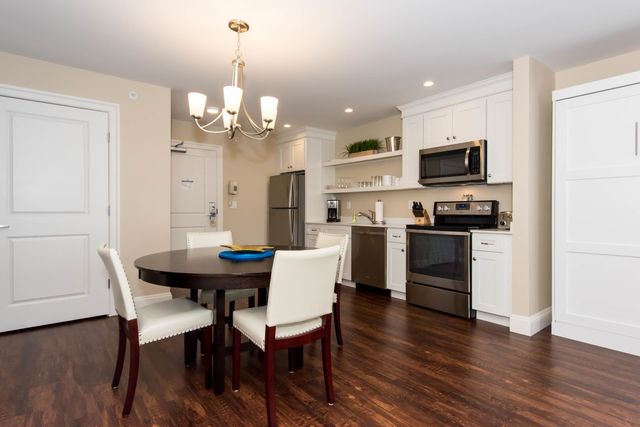 1 Ocean Avenue 414 6, York, ME 03909
