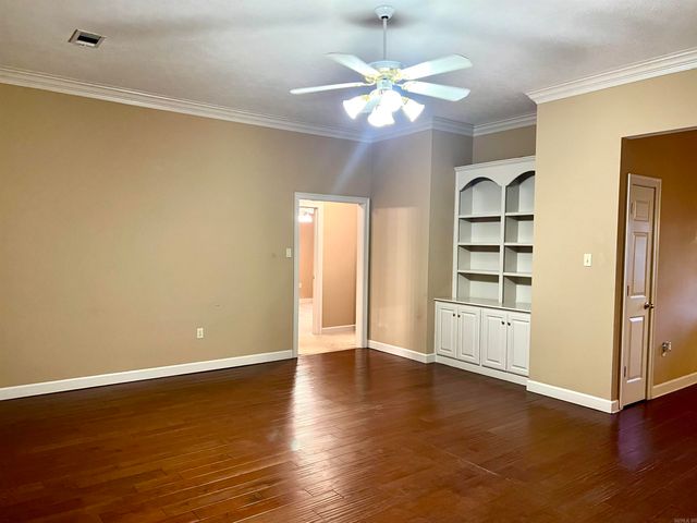 100 Ginger Court, Searcy, AR 72143