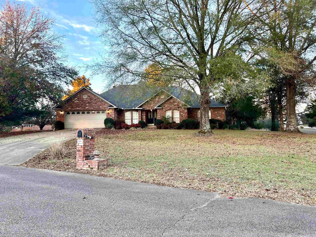 100 Ginger Court, Searcy, AR 72143