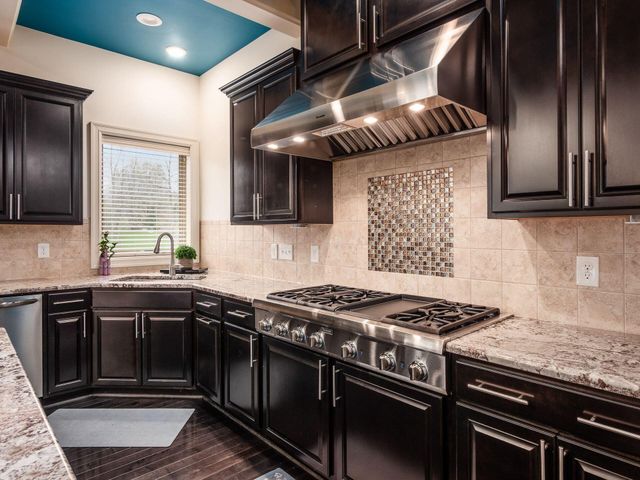 7028 Corazon Drive, Dublin, OH 43016