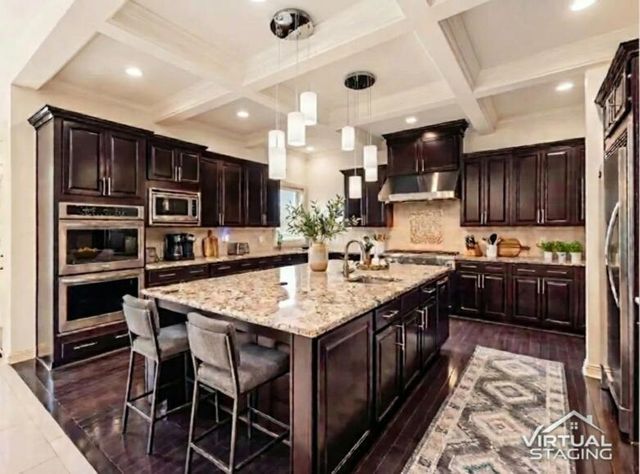 7028 Corazon Drive, Dublin, OH 43016