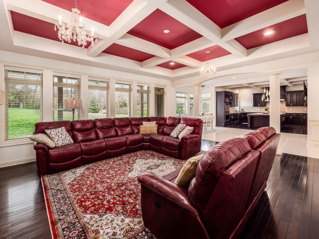 7028 Corazon Drive, Dublin, OH 43016