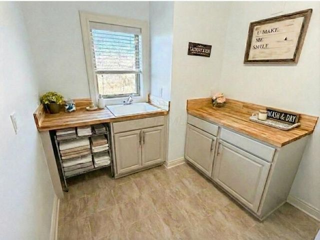 7028 Corazon Drive, Dublin, OH 43016