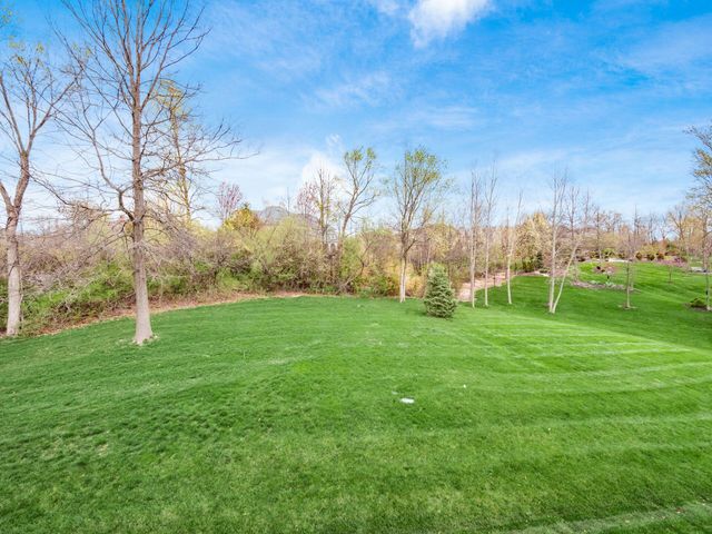 7028 Corazon Drive, Dublin, OH 43016