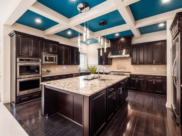 7028 Corazon Drive, Dublin, OH 43016