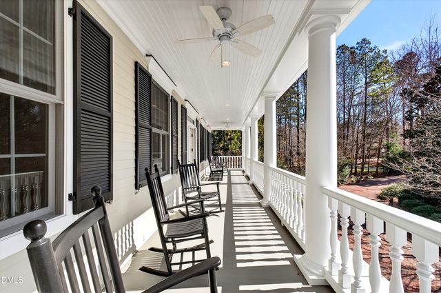 109 Chimeneas Place, Chapel Hill, NC 27517