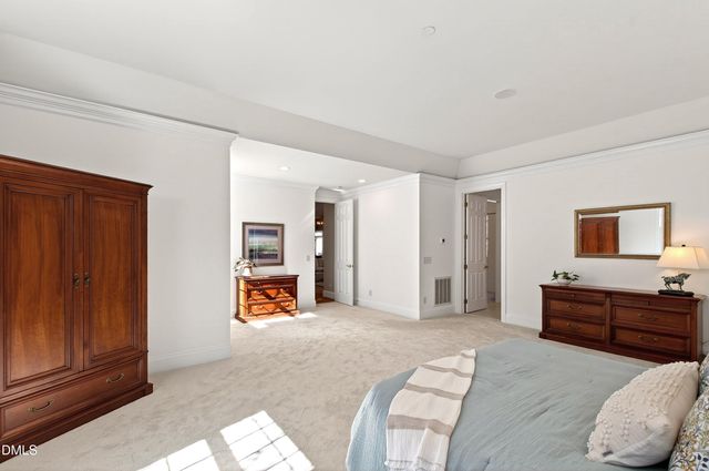 109 Chimeneas Place, Chapel Hill, NC 27517