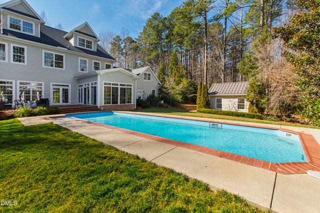 109 Chimeneas Place, Chapel Hill, NC 27517