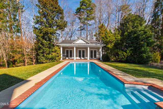 109 Chimeneas Place, Chapel Hill, NC 27517