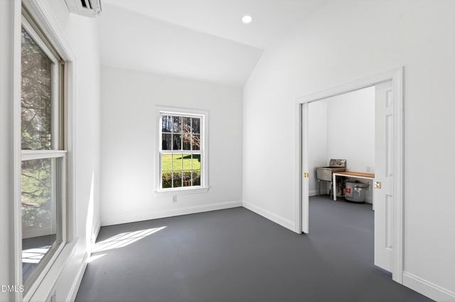 109 Chimeneas Place, Chapel Hill, NC 27517