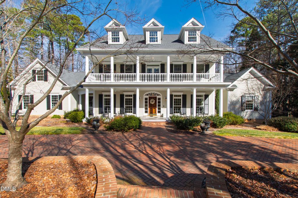 109 Chimeneas Place, Chapel Hill, NC 27517