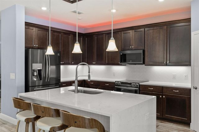 12417 SOURWOOD WAY, New Port Richey, FL 34654