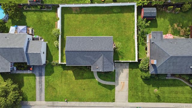 103 W Willow Street, Beacon, NY 12508