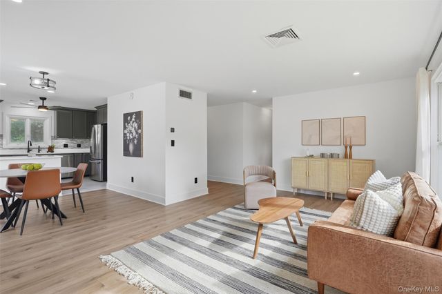 103 W Willow Street, Beacon, NY 12508