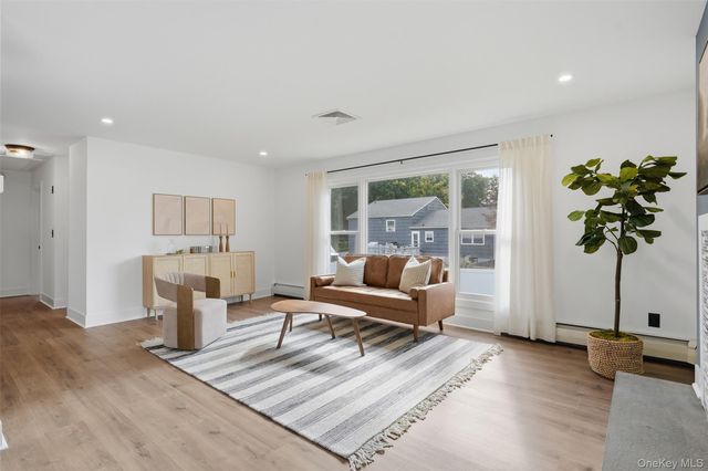 103 W Willow Street, Beacon, NY 12508