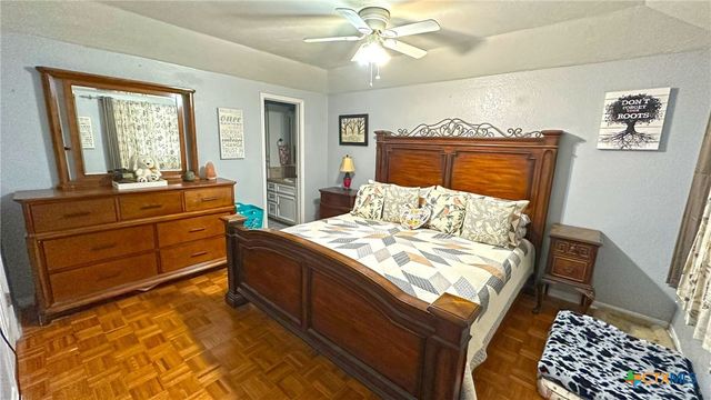 2305 Whitney Drive, Copperas Cove, TX 76522