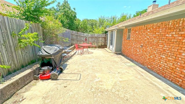 2305 Whitney Drive, Copperas Cove, TX 76522