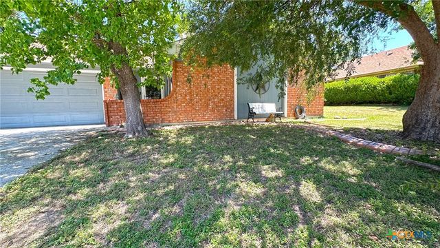 2305 Whitney Drive, Copperas Cove, TX 76522