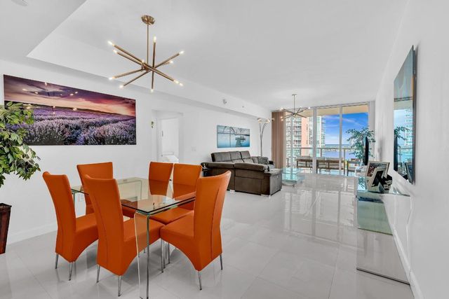 3330 NE 190th Street 1011, Aventura, FL 33180