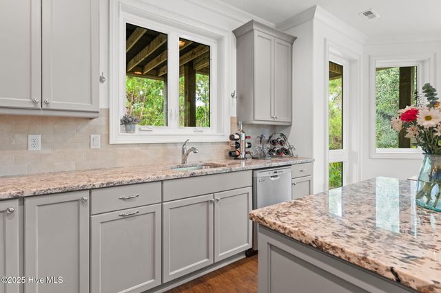 3618 Holly Harbor Drive, Southport, NC 28461