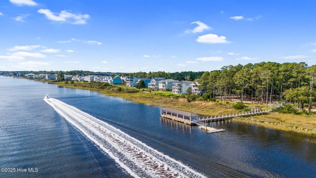 3618 Holly Harbor Drive, Southport, NC 28461