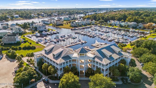 3618 Holly Harbor Drive, Southport, NC 28461