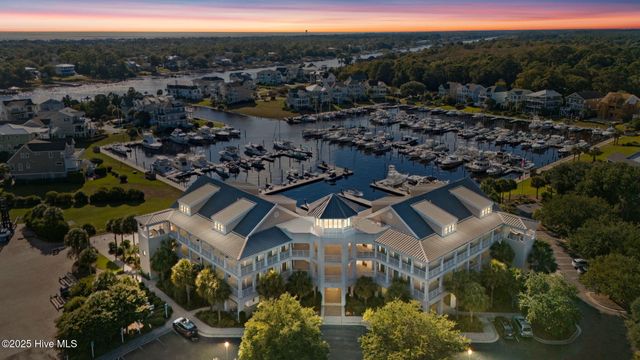 3618 Holly Harbor Drive, Southport, NC 28461