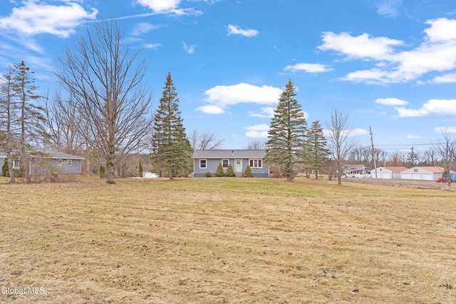 9 Reservoir Road, Knox, NY 12009