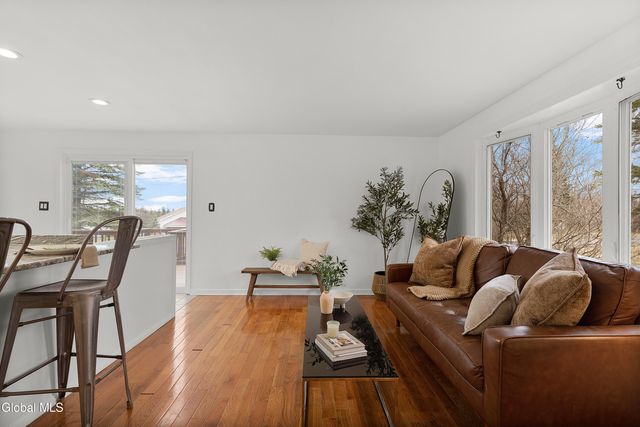 9 Reservoir Road, Knox, NY 12009