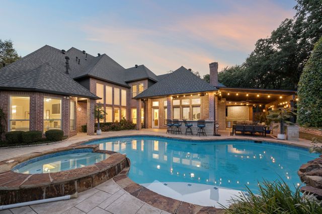 1010 Ashlawn Drive, Southlake, TX 76092