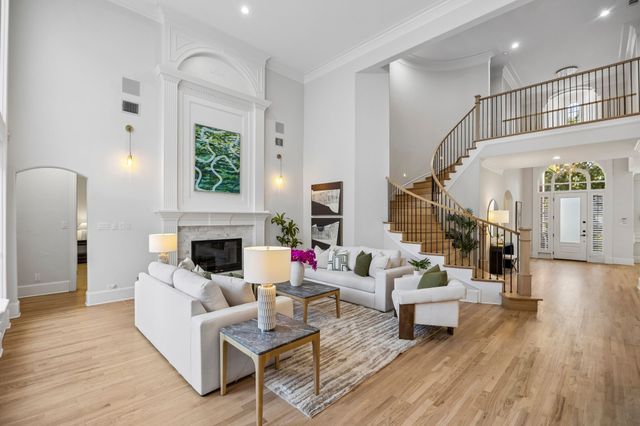 1010 Ashlawn Drive, Southlake, TX 76092