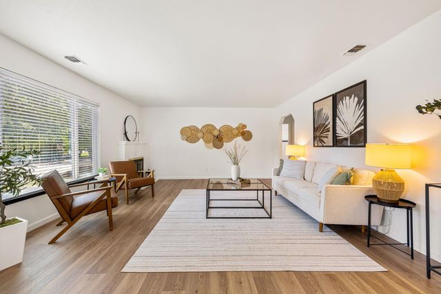 8717 Jonnie Way, Fair Oaks, CA 95628