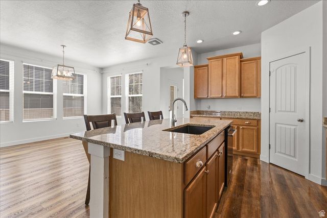 6321 W MOON DR, South Jordan, UT 84009