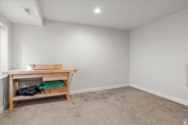 6321 W MOON DR, South Jordan, UT 84009