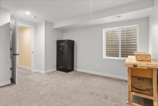 6321 W MOON DR, South Jordan, UT 84009