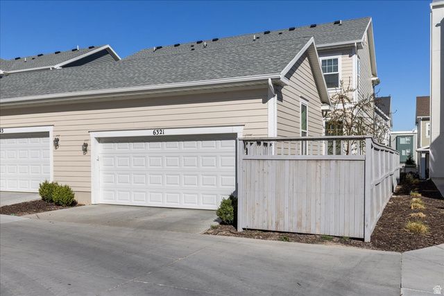 6321 W MOON DR, South Jordan, UT 84009