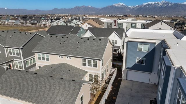 6321 W MOON DR, South Jordan, UT 84009