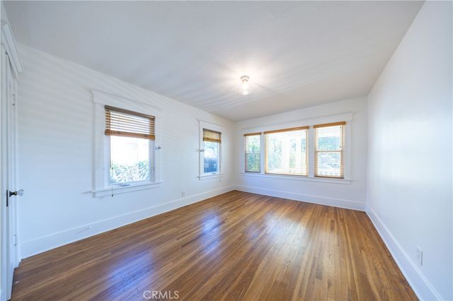 135 N San Marino Avenue, Pasadena, CA 91107