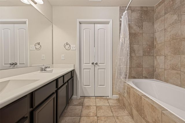 8314 Columbia Forest Drive, Houston, TX 77095