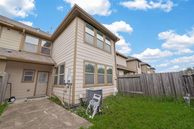 8314 Columbia Forest Drive, Houston, TX 77095