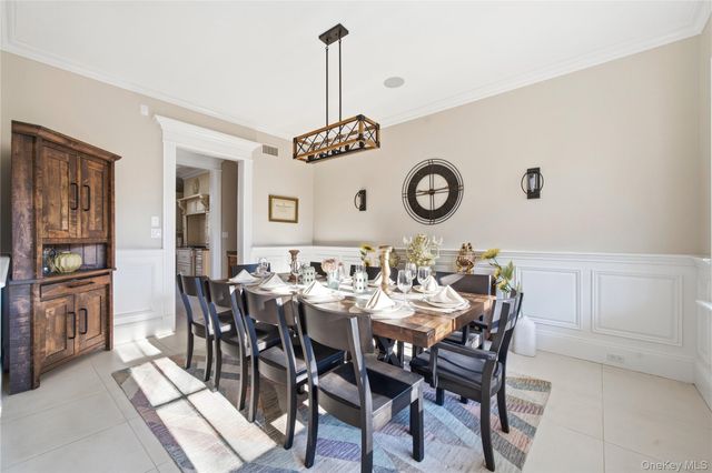 28 Dunlop Road, Huntington, NY 11743