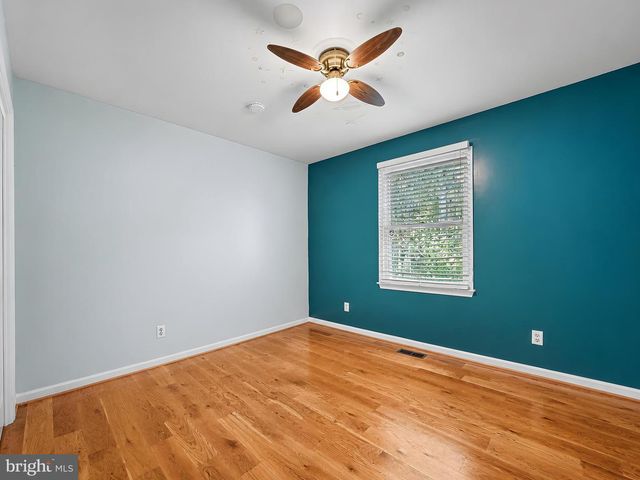 8433 SAILBOAT LN, Lusby, MD 20657
