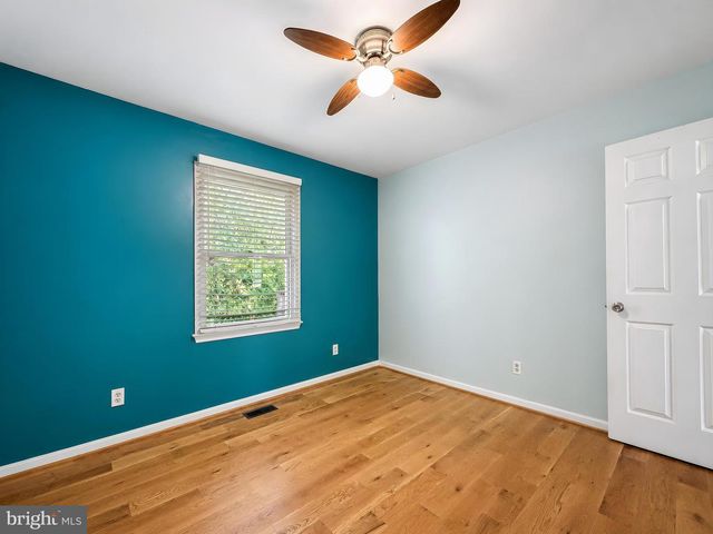 8433 SAILBOAT LN, Lusby, MD 20657