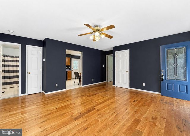 8433 SAILBOAT LN, Lusby, MD 20657