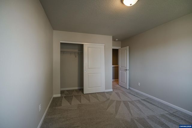 1478 Gifford St SE, Salem, OR 97317