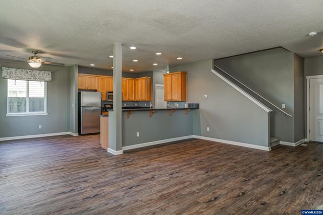 1478 Gifford St SE, Salem, OR 97317